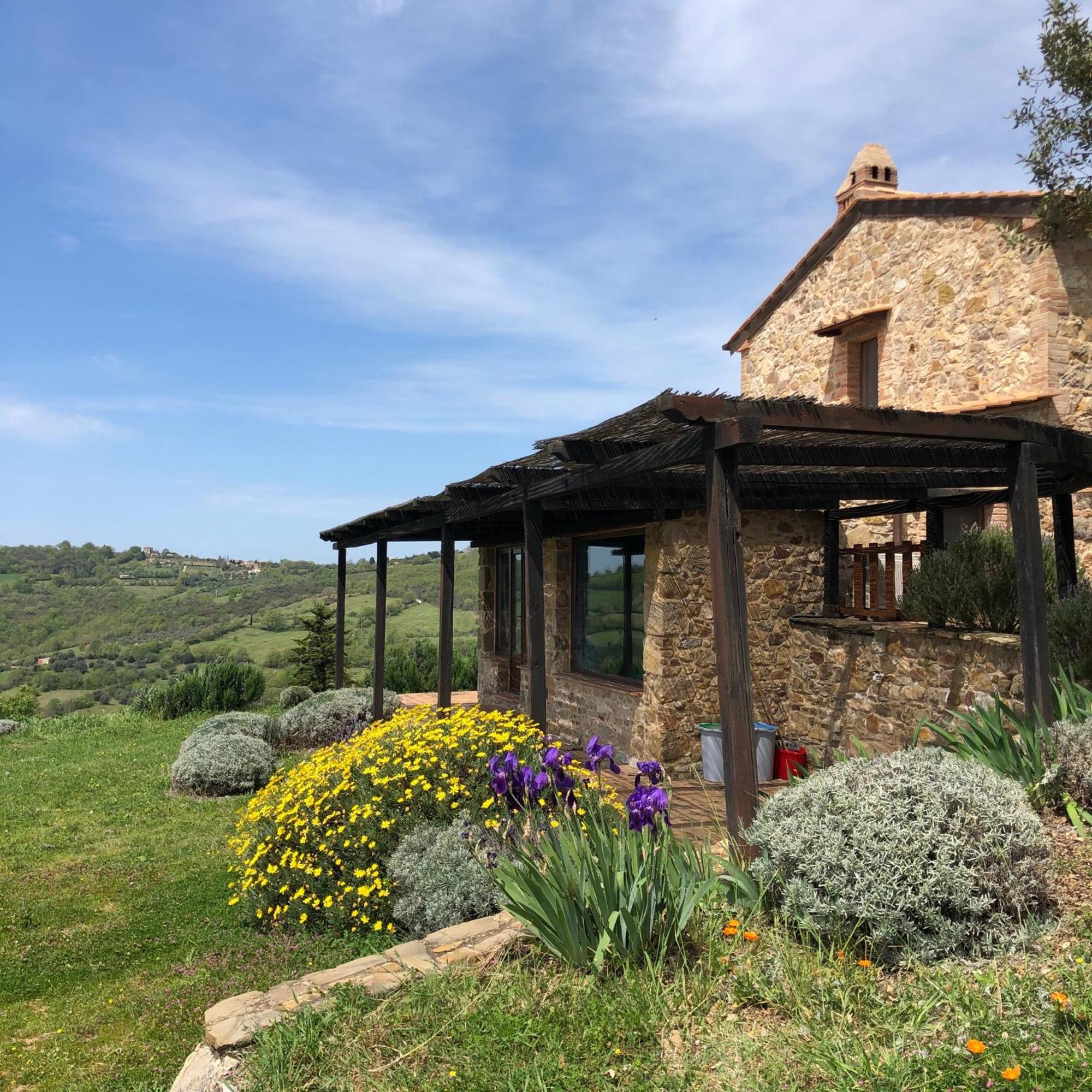 Agriturismo Poggio Monte Saturnia Exterior foto